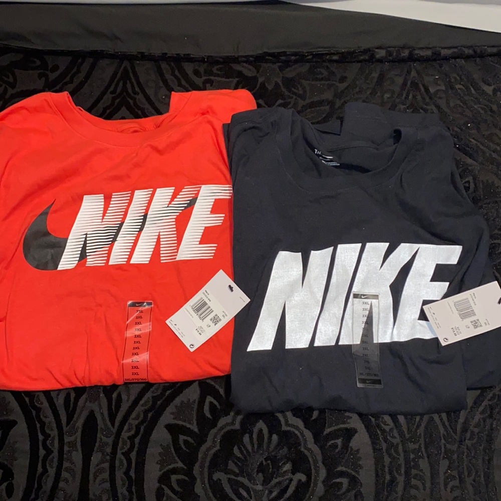 Men Nike Short sleeve shirts